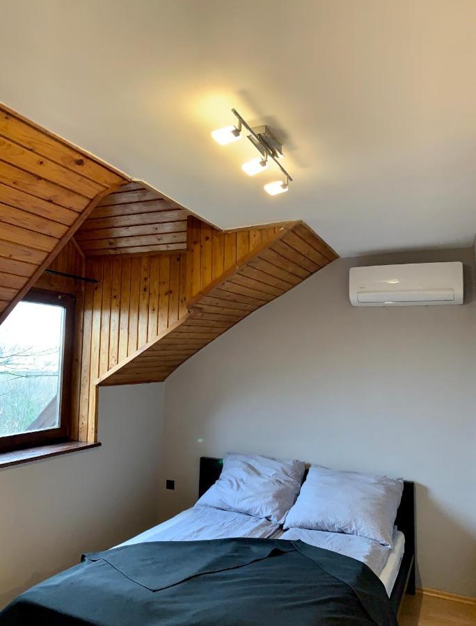Var-Lak Apartman เอ็กเกอร์ ภายนอก รูปภาพ
