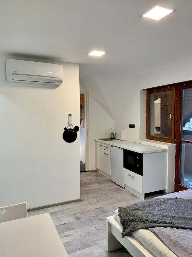Var-Lak Apartman เอ็กเกอร์ ภายนอก รูปภาพ