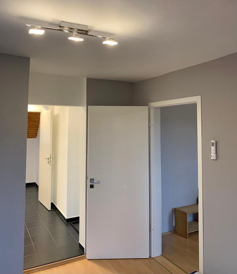 Var-Lak Apartman เอ็กเกอร์ ภายนอก รูปภาพ