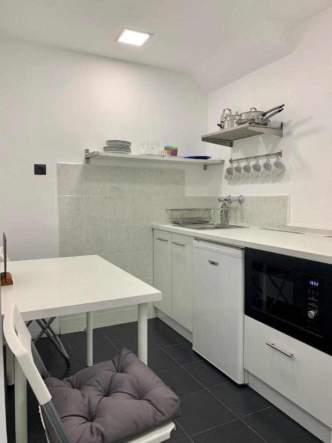 Var-Lak Apartman เอ็กเกอร์ ภายนอก รูปภาพ