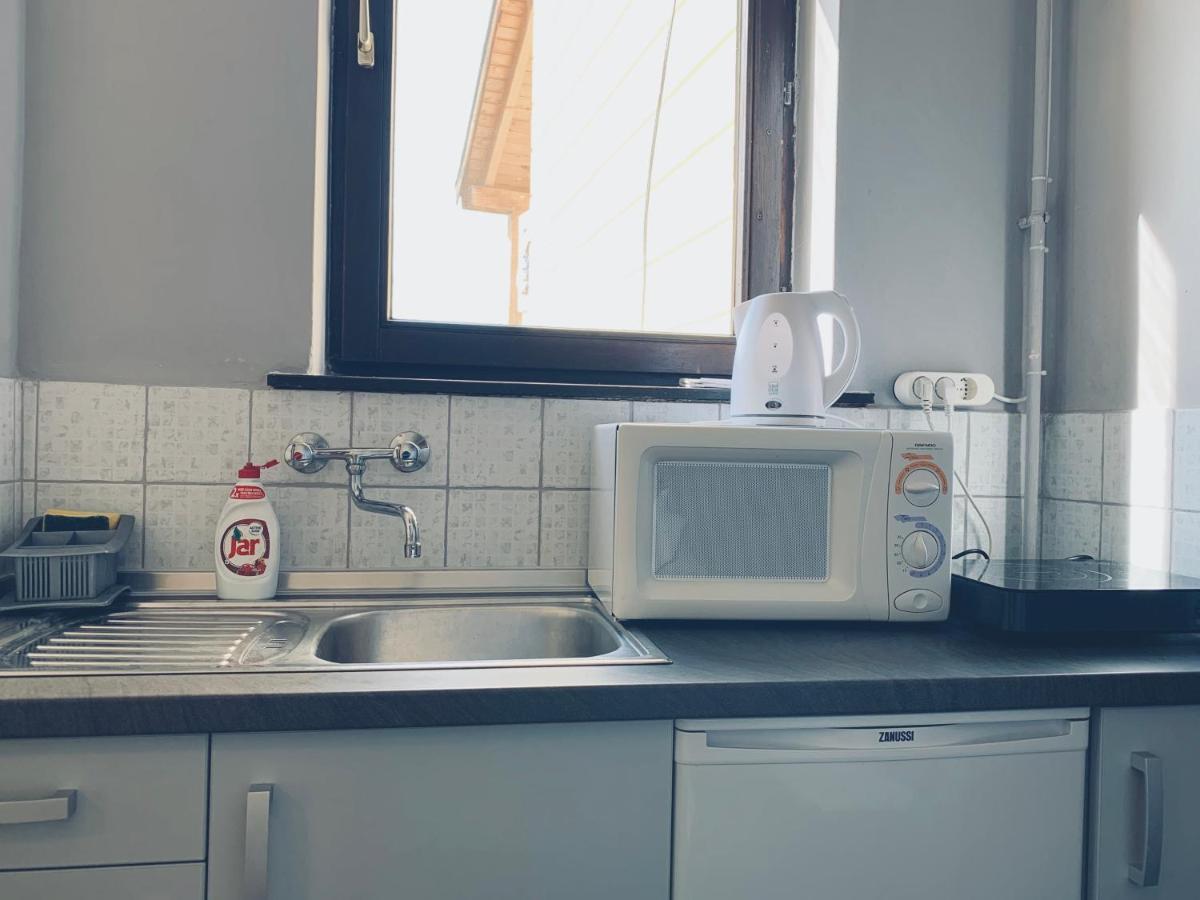 Var-Lak Apartman เอ็กเกอร์ ภายนอก รูปภาพ